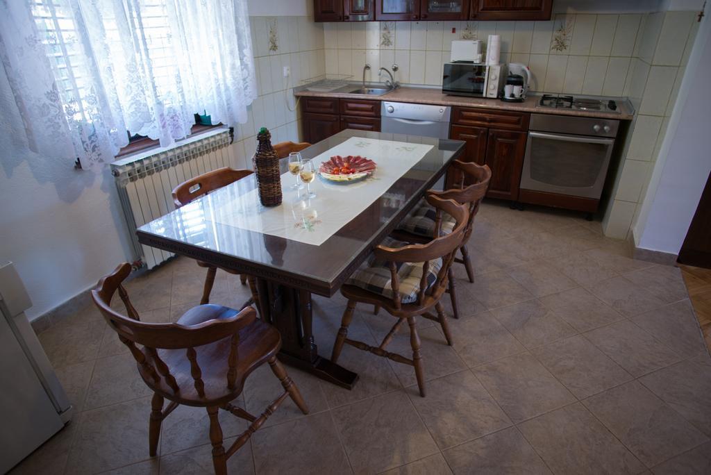Apartment Bibo Grubine Buitenkant foto